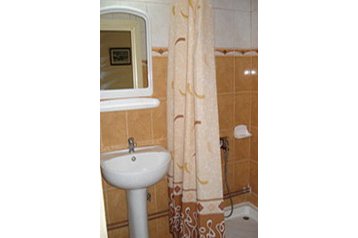 Rumānija Privát Horezu, Eksterjers